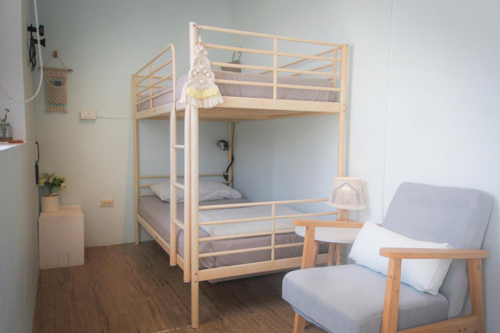 都蘭朋友家 Dulan Friends Hostel Тонхэ Экстерьер фото